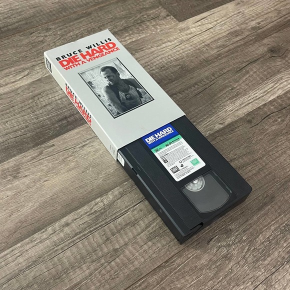 DIE HARD WITH A VENGEANCE | BRUCE WILLIS - FOX VIDEO [ VHS ] - Picture 3 of 5